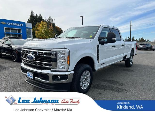 2023 ford f-350 xlt