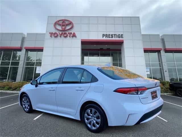2021 toyota corolla le