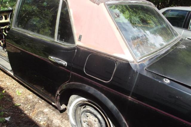 1986 rolls royce silver spur "great for parts " priced to sell !
