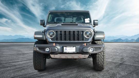 2024 Jeep Gladiator