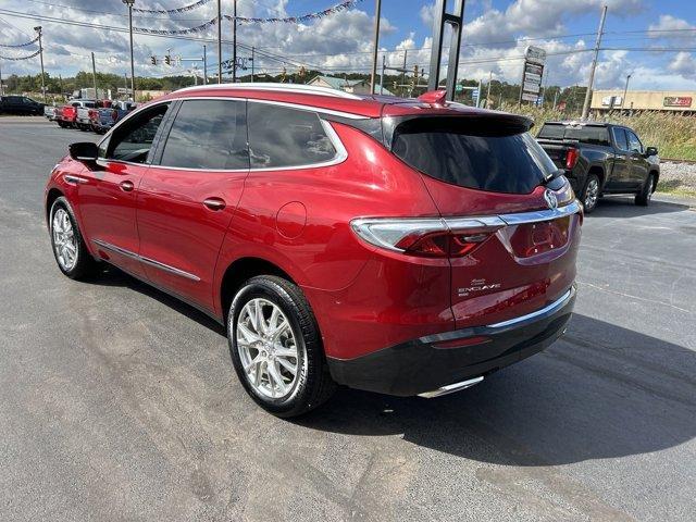 2024 buick enclave essence
