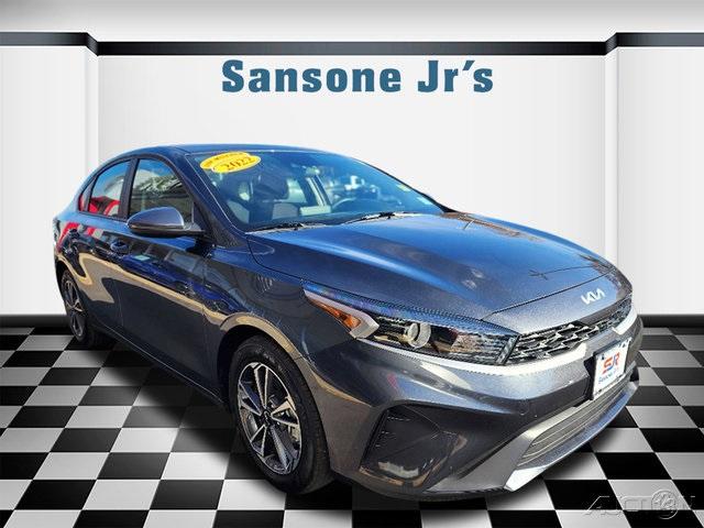 2022 kia forte lxs