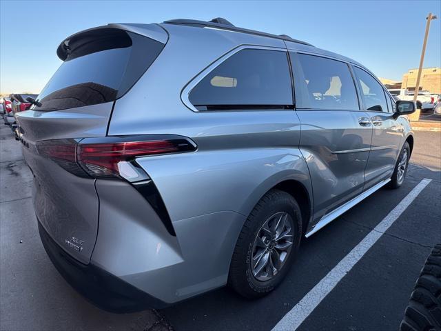 2022 toyota sienna xle 7 passenger