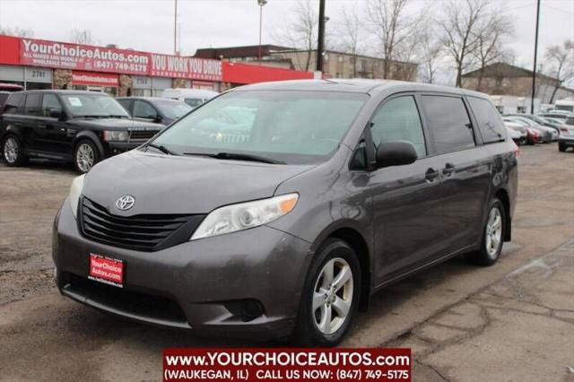 2012 toyota sienna base