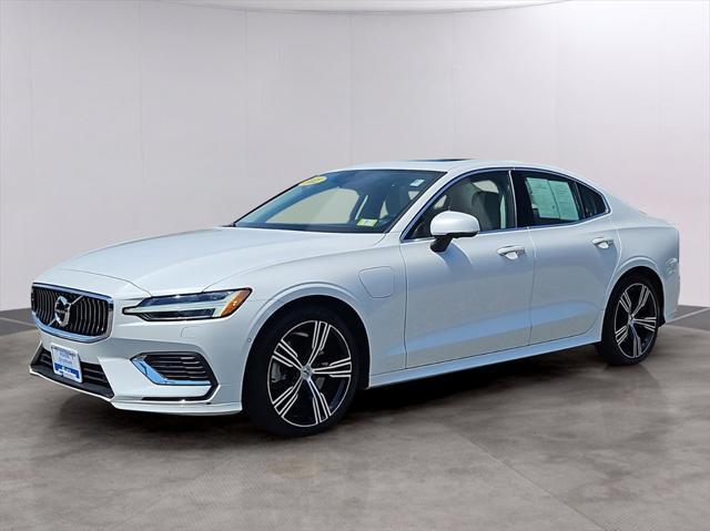 2022 volvo s60 recharge plug-in hybrid t8 inscription