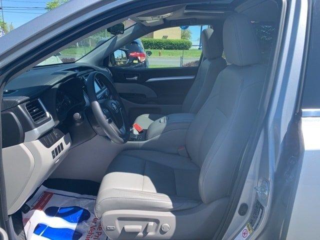 used 2014 toyota highlander awd xle v6 hartford, ct 06120 for sale in hartford, connecticut