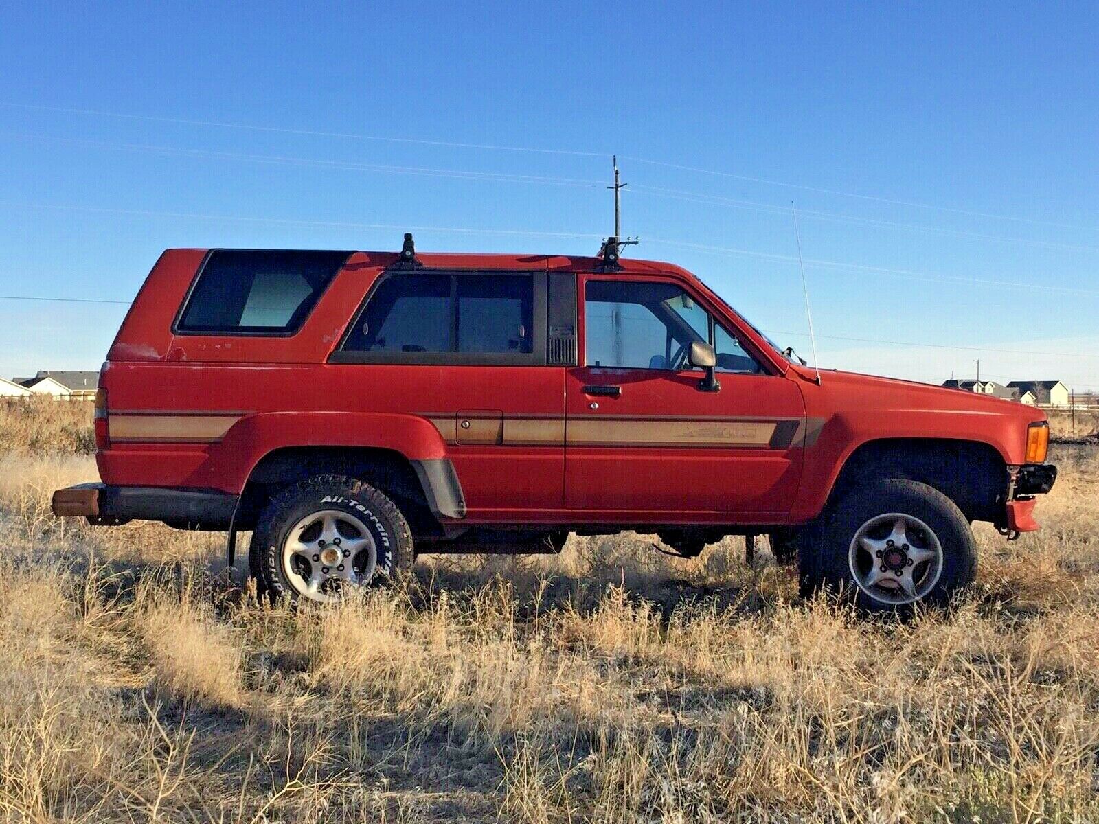 1986 toyota 4runner, 4x4, solid body... no reserve no reserve no reserve!!!!