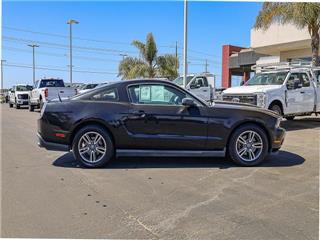 2011 Ford Mustang v6