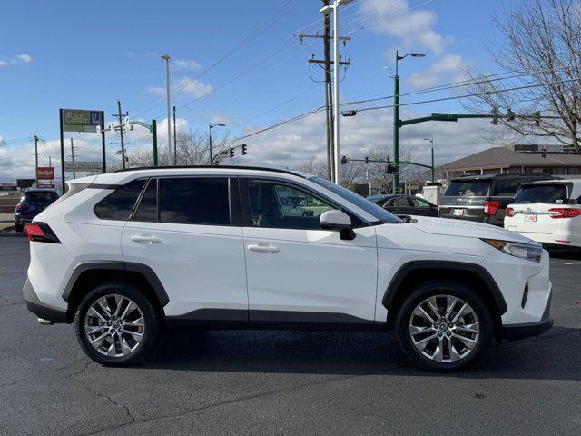 2020 toyota rav4 xle