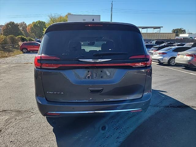 2021 chrysler pacifica touring l