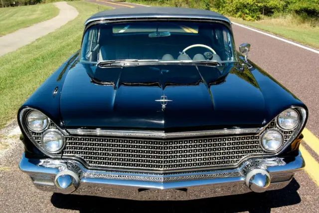 1960 lincoln continental town car