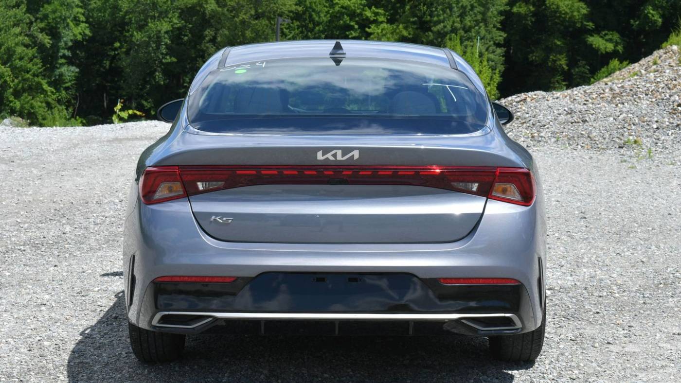 2022 kia k5 lxs