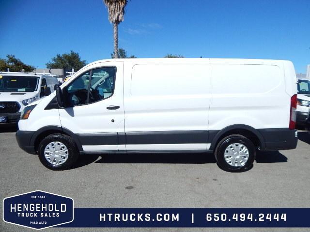 2016 ford transit-150 base