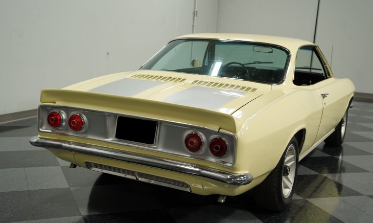 1966 chevrolet corvair monza