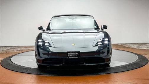 2021 porsche taycan