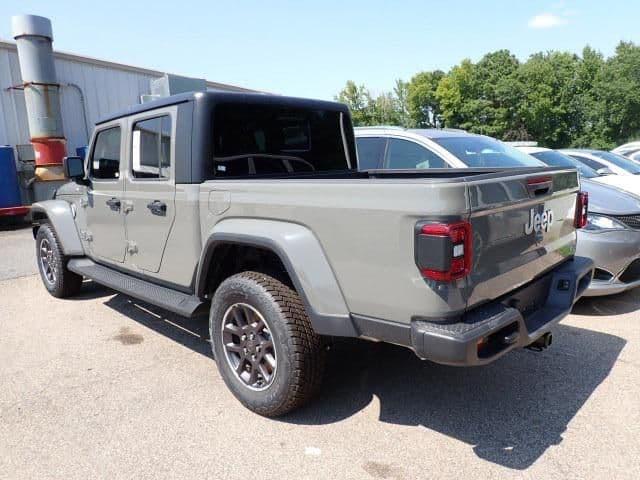 2022 jeep gladiator overland 4x4 in durham, north carolina