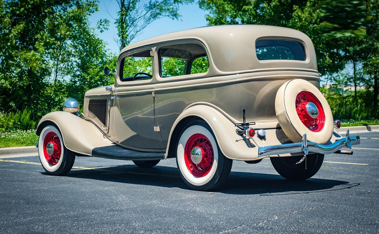 1934 ford sedan