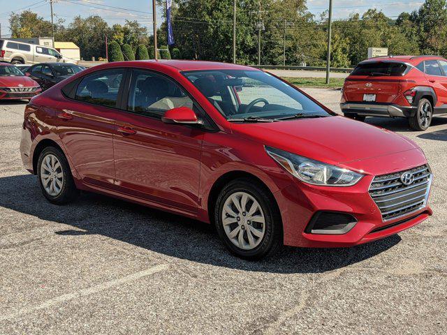 2022 hyundai accent se