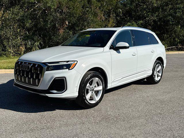 2025 audi q7 45 premium
