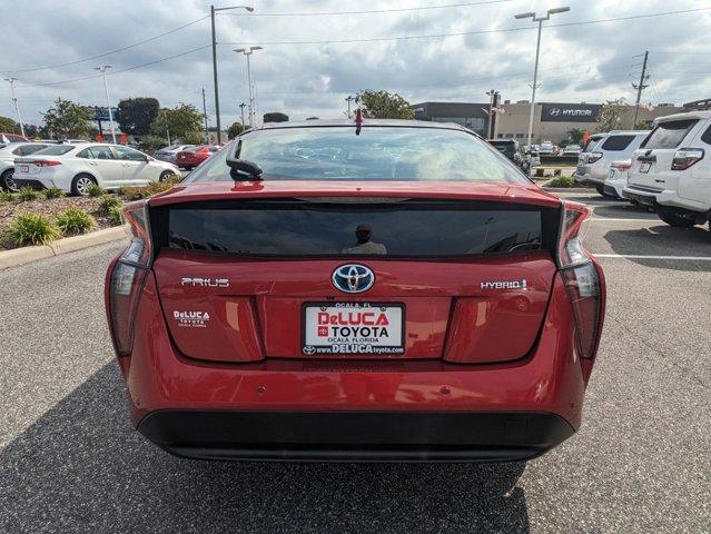 2017 toyota prius four