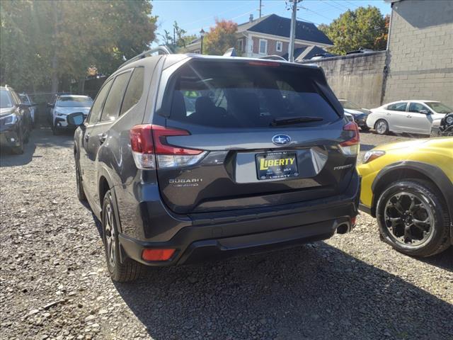 2021 subaru forester premium