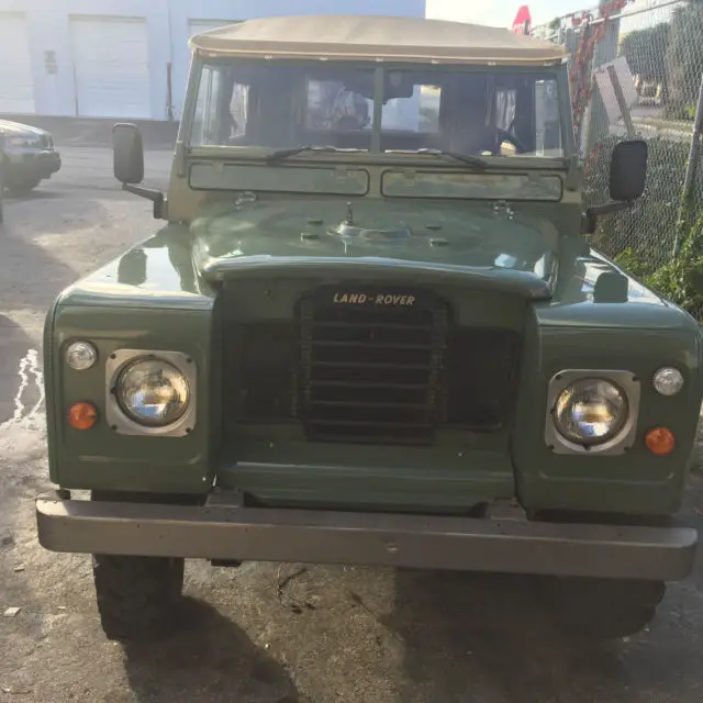 land rover series iii 1973