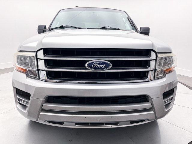 2017 ford expedition xlt