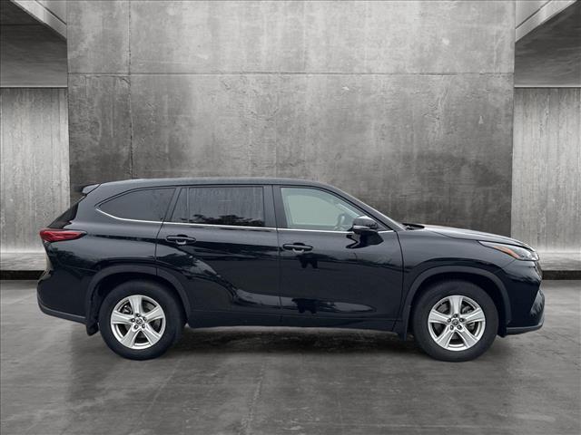 2023 toyota highlander l