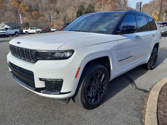 2023 jeep grand cherokee l summit