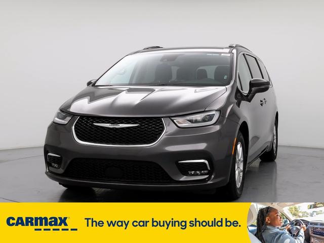 2022 chrysler pacifica touring l