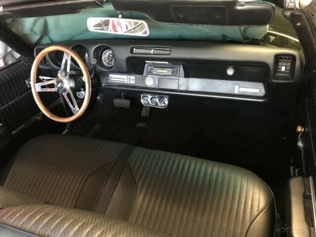 1969 1969 oldsmobile cutlass convertible,350ci v8,automatic, rwd,leather