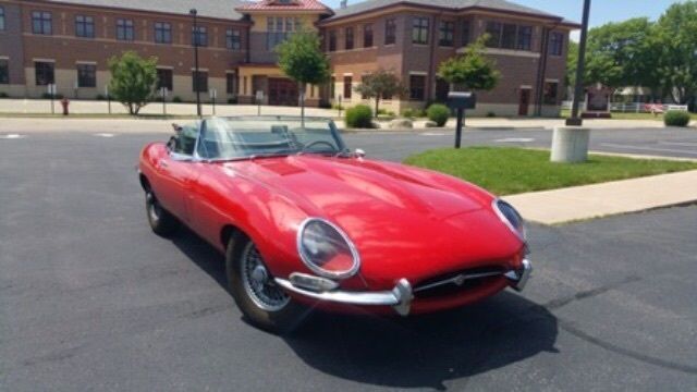 jaguar e type 1964 3.8l, matching numbers, no rust, driving car, priced to sell!
