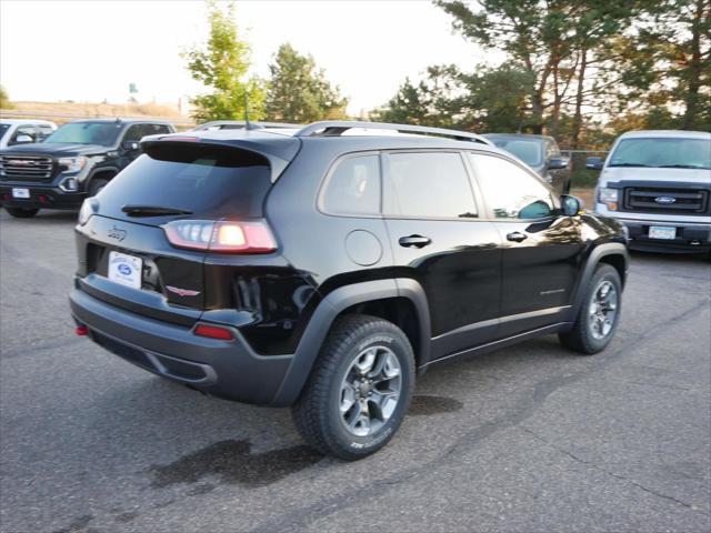 2019 jeep cherokee trailhawk