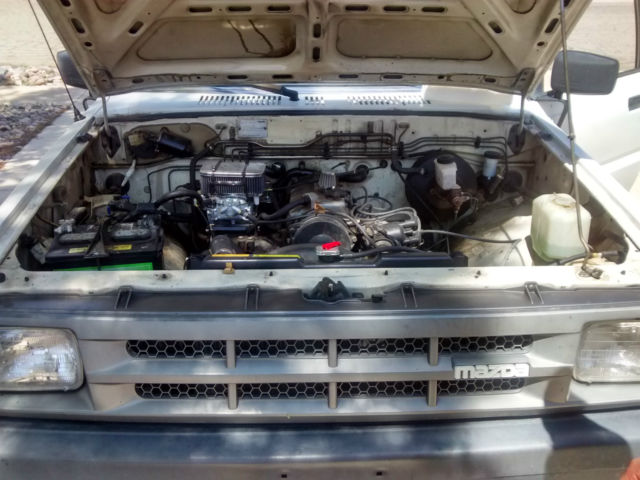 1987 mazda b2000