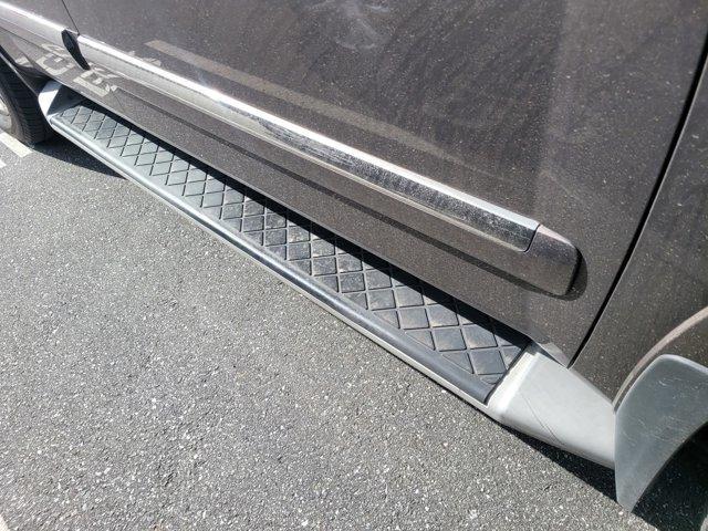2014 nissan armada platinum