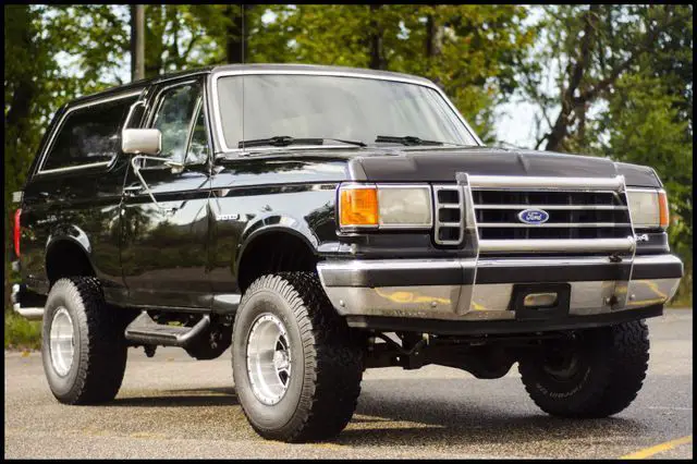 1991 ford bronco xlt rust free!!! black automatic