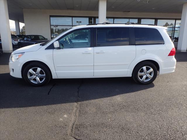 2009 volkswagen routan 4dr wgn sel