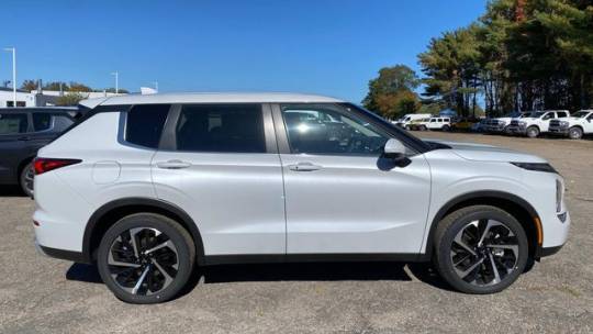 2024 Mitsubishi Outlander