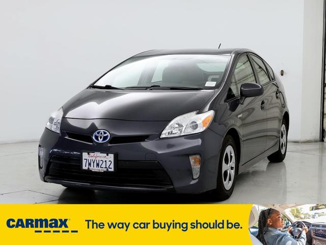 2013 toyota prius three