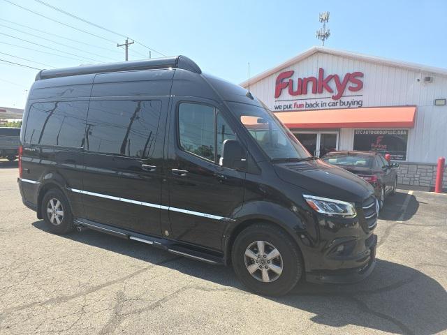 2021 mercedes-benz sprinter 2500 standard roof