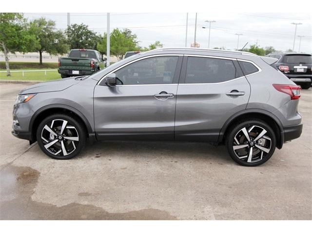 2022 nissan rogue sport sl