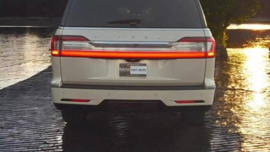 2018 lincoln navigator l select