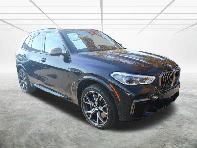 2022 bmw x5 m50i
