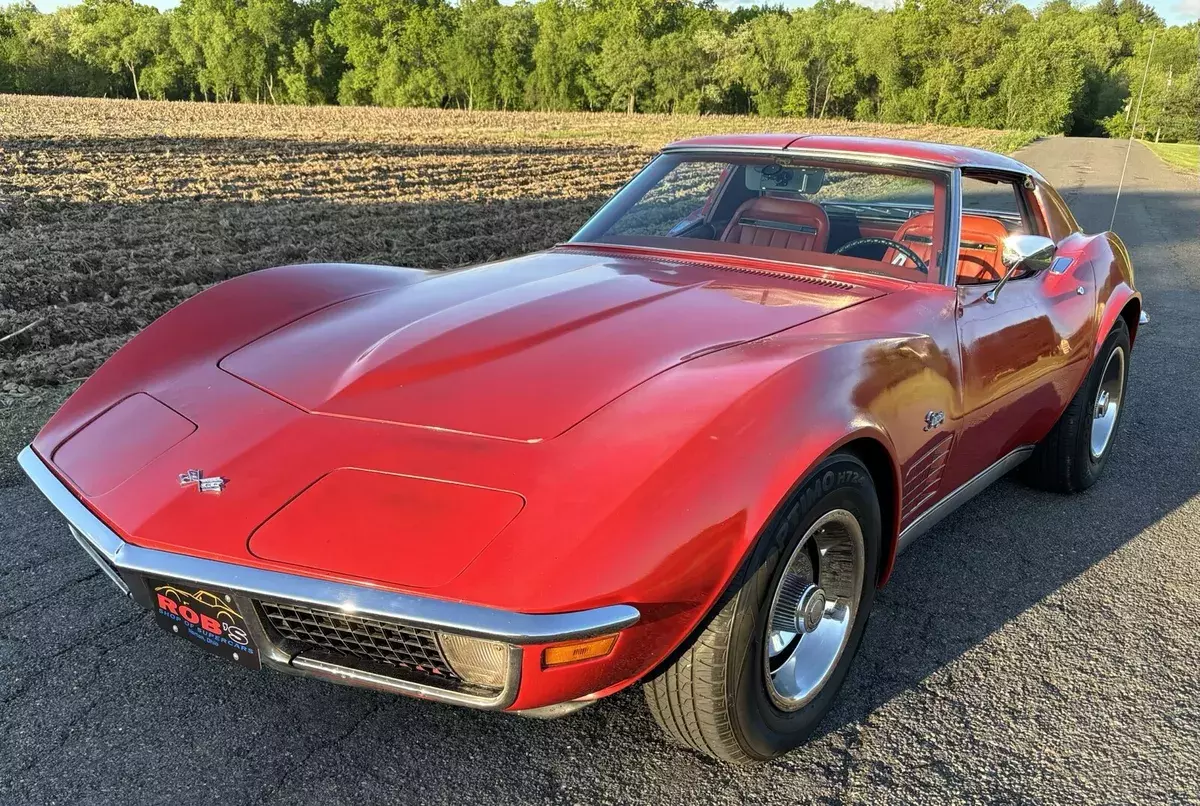 1971 chevrolet corvette red base