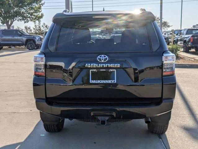 2022 toyota 4runner sr5