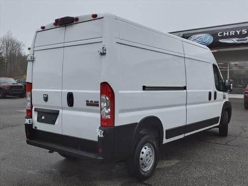 2022 ram promaster 2500 high roof in newington, new hampshire