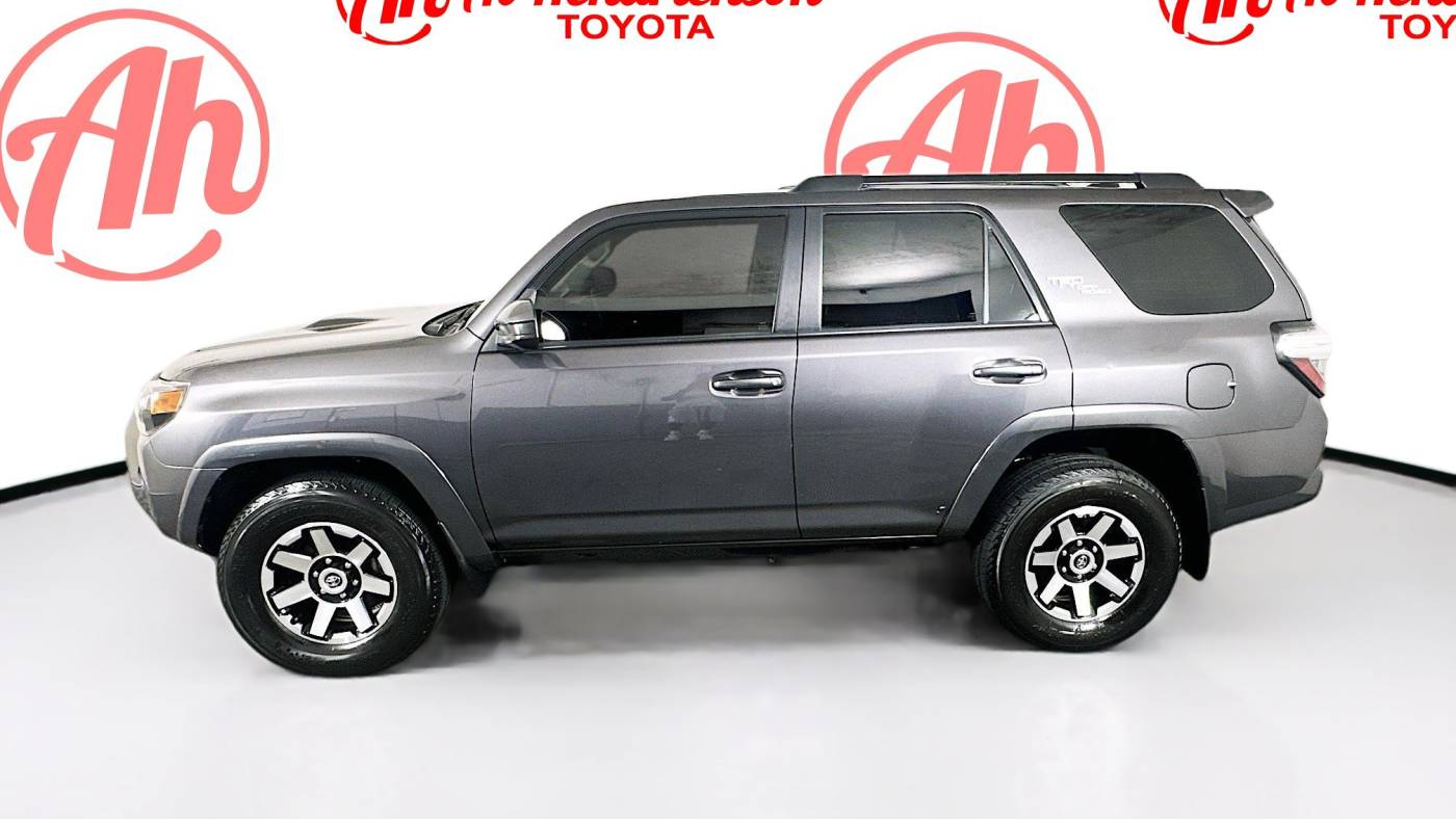 2022 toyota 4runner trd off-road