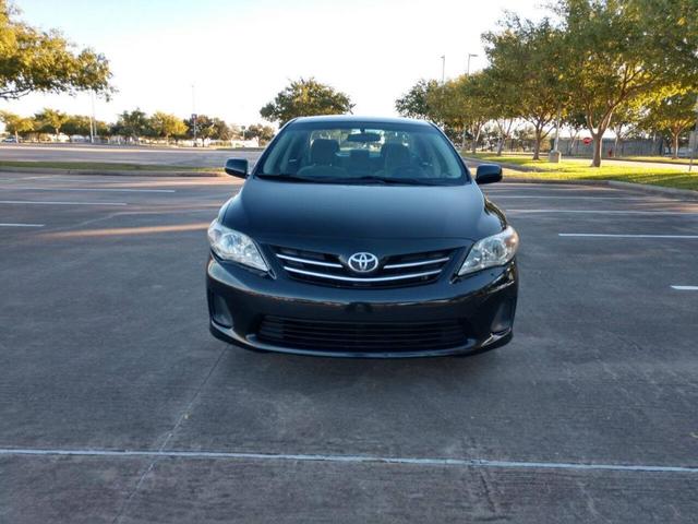 2013 toyota corolla le