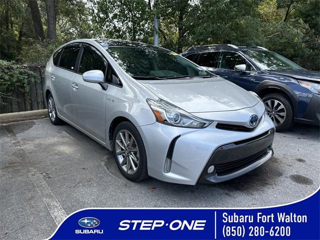 2017 toyota prius v five