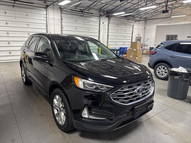 2022 ford edge titanium